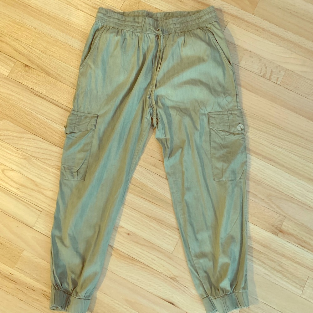Cargo pants 👖